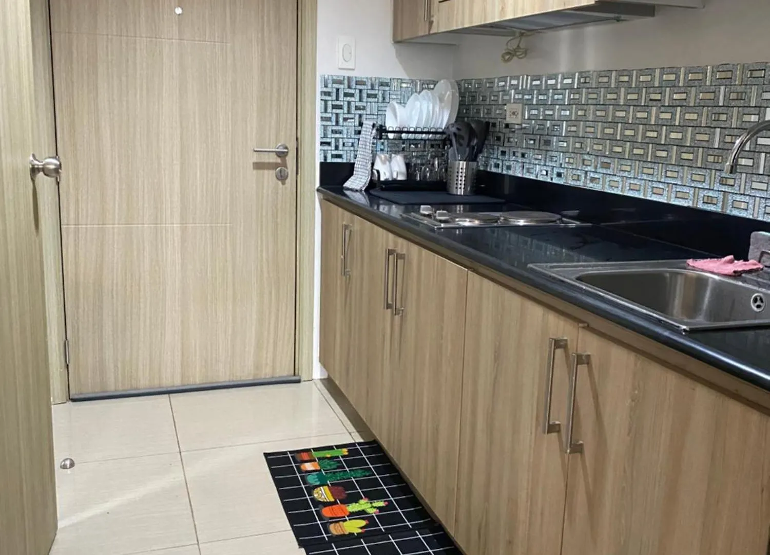 Shore Residences 1 -City Spark Staycation Manila Filipinas