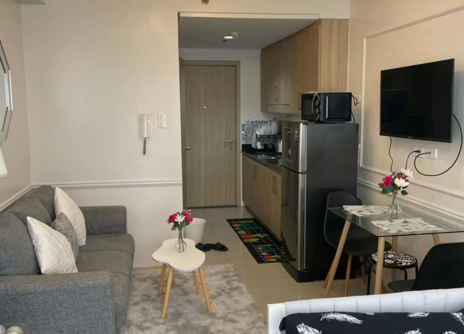 Shore Residences 1 -City Spark Staycation contacts